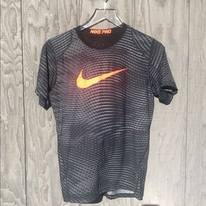 Nike Pro Boys L Dri-Fit Fitted Black gray orange short sleeve T shirt top